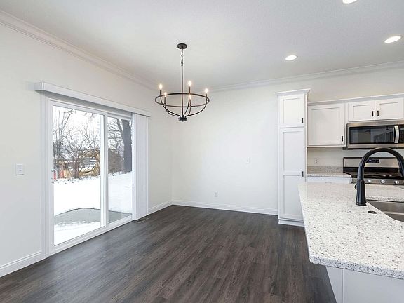 5th image of 3906 Orchard Dr