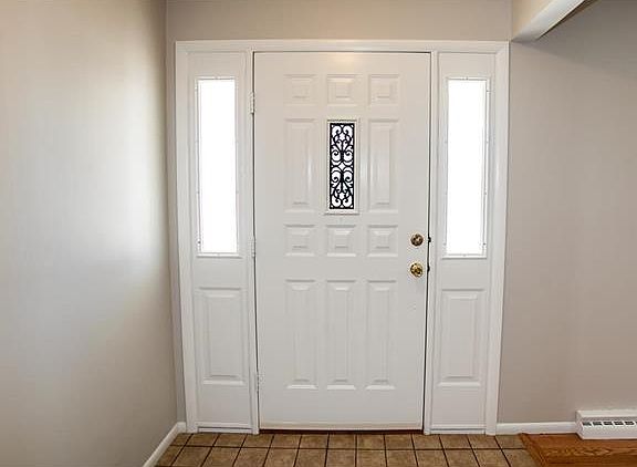 2nd image of 4601 Skyridge Dr