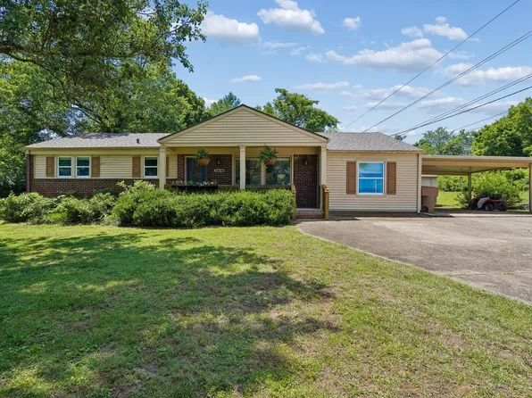 2414 Springview Dr, Nashville, TN 37214