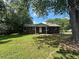 180 Skyview Dr, Bowling Green, KY 42104