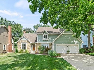 7809 Rene St, Lenexa, KS, 66216