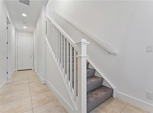 7108 Edison Pl, Palm Beach Gardens, FL 33418