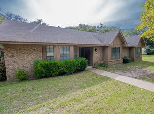 9375 County Road 309, Buffalo, TX 75831