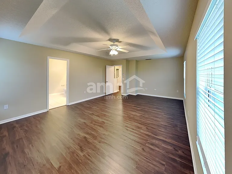 901 Anchorage Ln — Photo 12
