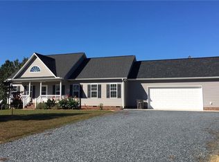 6023 Griffin Dr, Ramseur, NC 27316