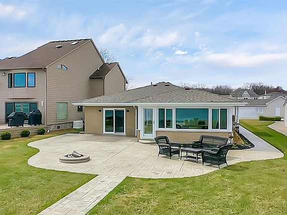5th image of 45990 Private Shore Dr