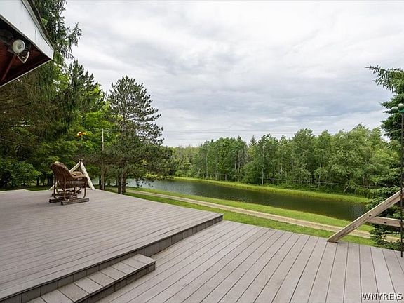 4th image of 7483 Monk Hill Rd
