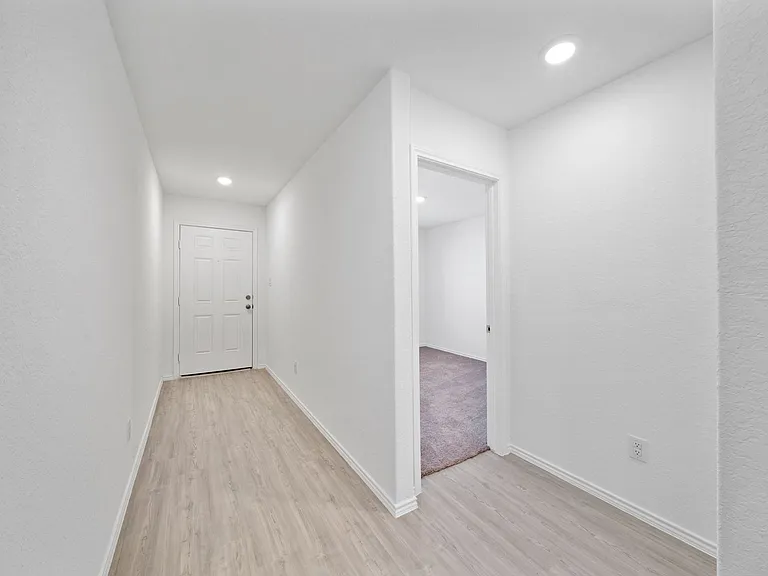 9311 Selene Pl — Photo 4