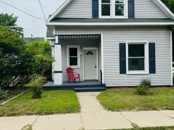260 Fremont St, Manistee, MI 49660