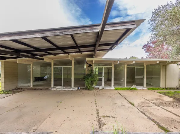 22 Anchorage Ct, San Rafael, CA 94903