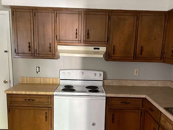 5th image of 840 Calhoun Ave #B