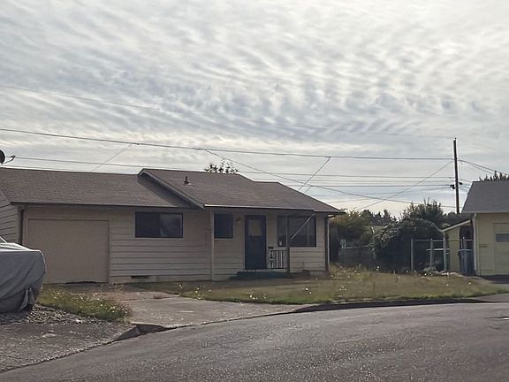 2nd image of 1620 Thompson Rd