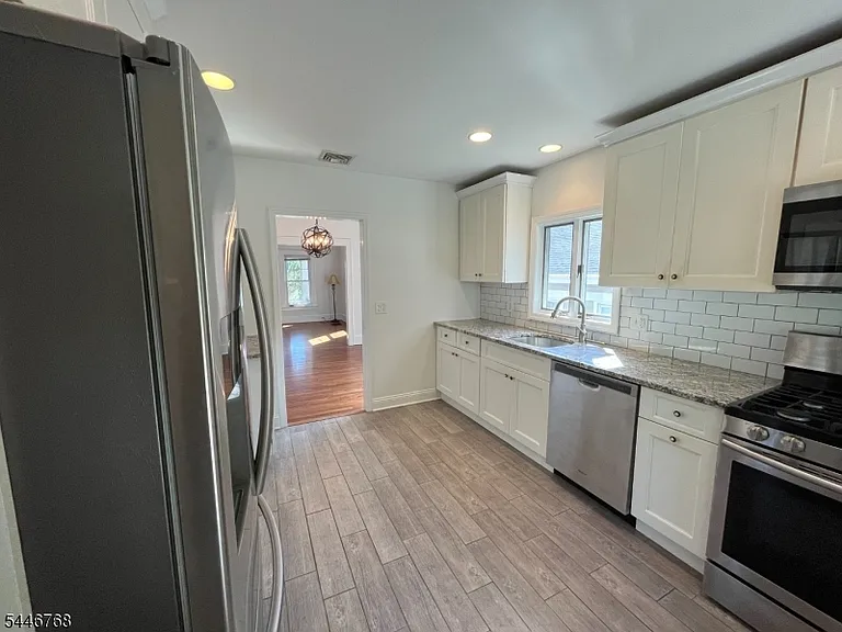 132 Central Ave — Photo 2