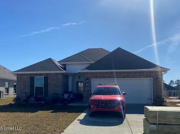 15078 Stockridge Dr, Gulfport, MS 39503