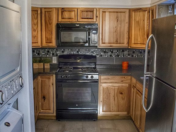 5th image of 9812 NE 43rd St