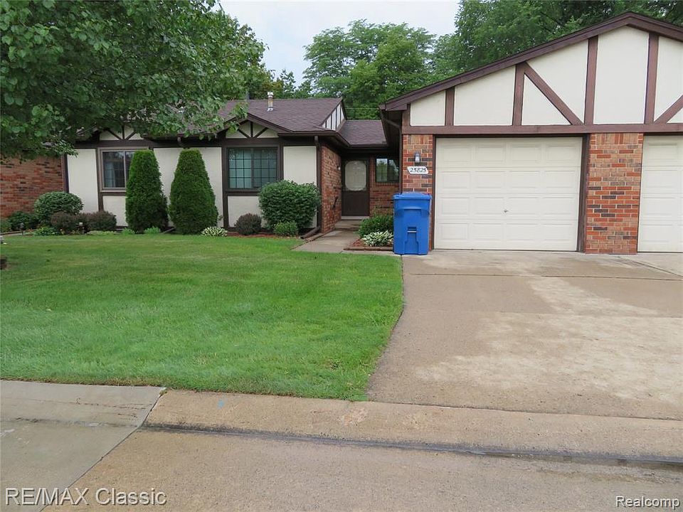 1st image of 25825 Joanne Smith Dr