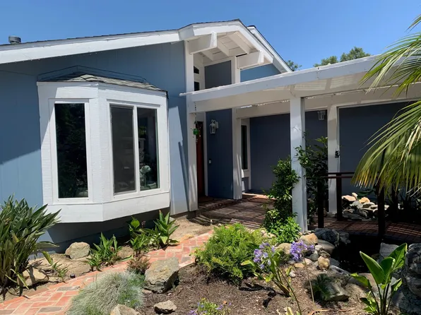 2496 Rudder Rd, Oceanside, CA 92054