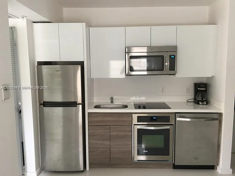1450 Meridian Ave #104 — Photo 7