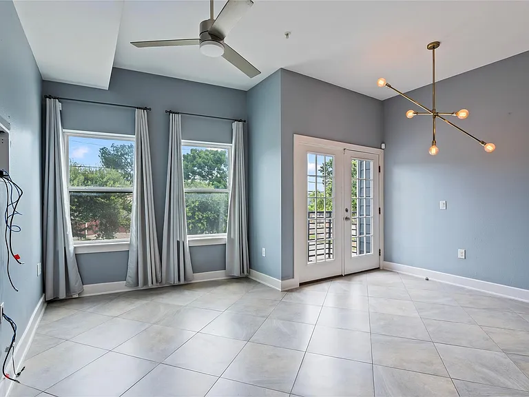 1011 Studemont St #101 — Photo 7