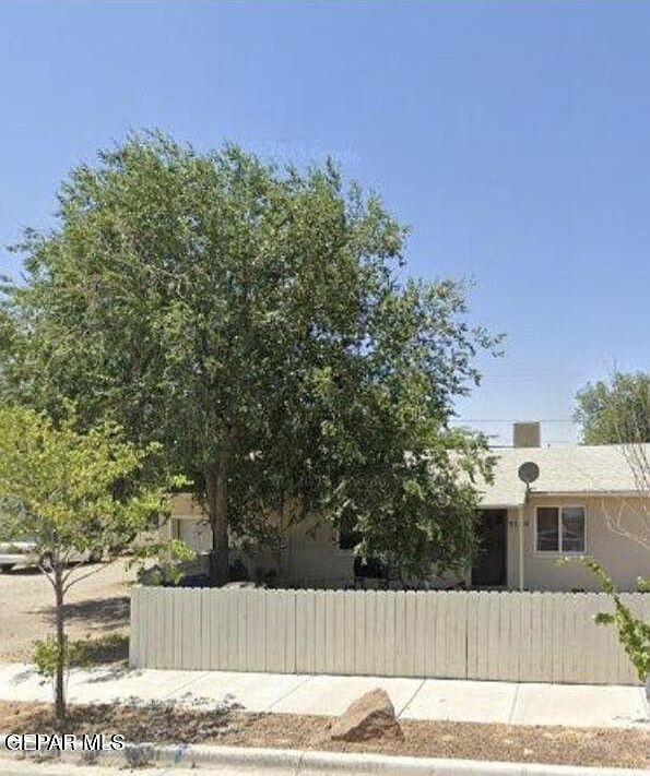1st image of 8168 Valley View Dr