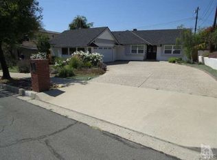 827 Grove Ln, Santa Barbara, CA 93105