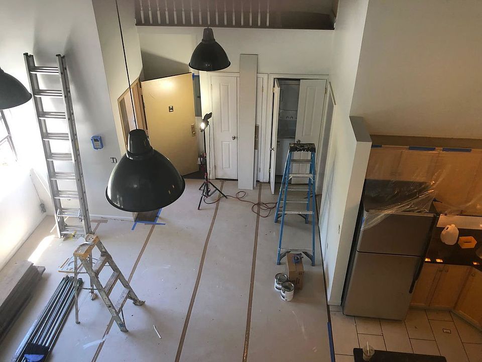 1st image of 10-51 48th Ave #2R