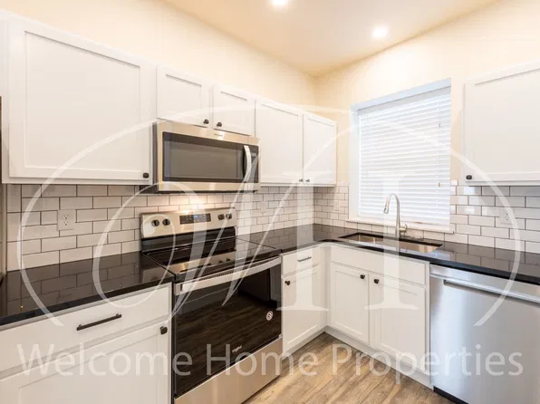 Lords, 329 S 3rd Ave #7, Walla Walla, WA 99362