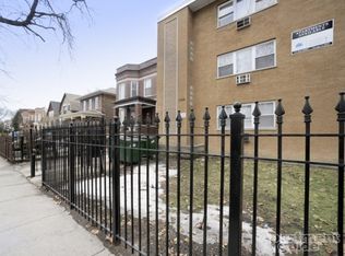 7706 S Saginaw Ave, Chicago, IL 60649