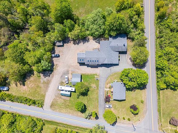 4th image of 1878 Torbrook Rd