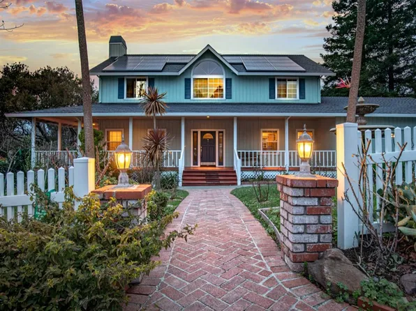 7420 Woodland Avenue, Sebastopol, CA 95472