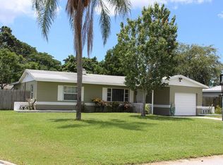 6058 50th Ave N, Kenneth City, FL 33709
