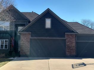 1201 SW Sunflower Dr, Lees Summit, MO 64081