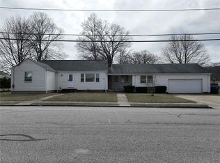 24 Alden Dr, West Warwick, RI 02893