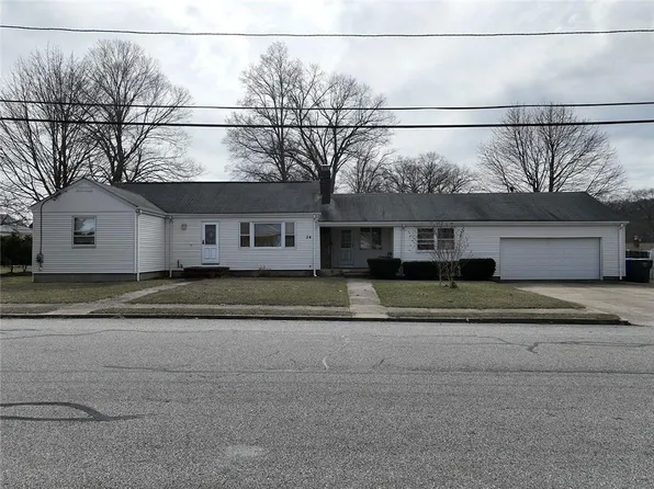 24 Alden Dr, West Warwick, RI 02893