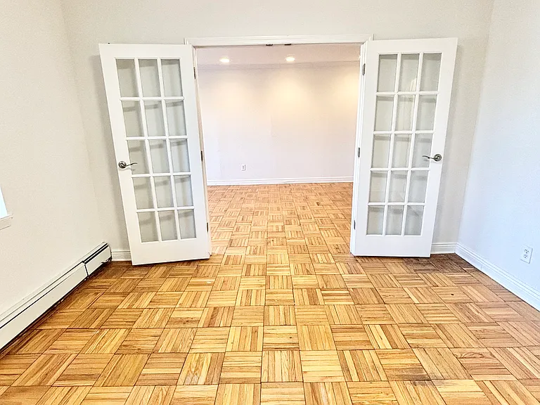 The Chalet Apartments — Photo 24