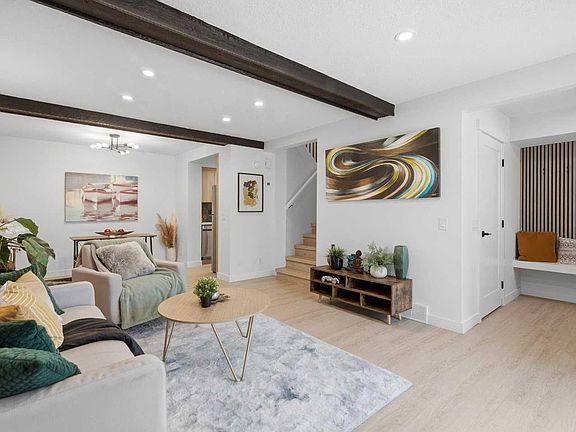 5th image of 5404 10th Ave SE #209