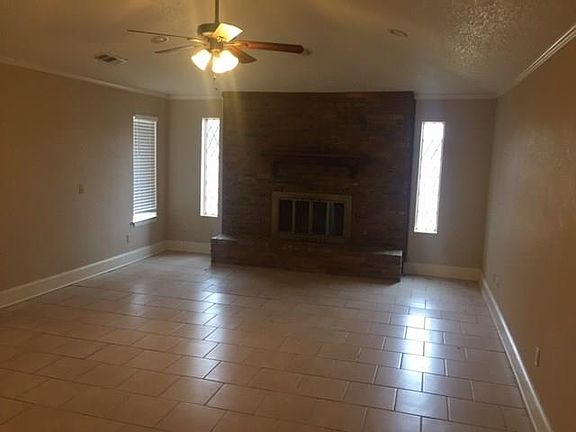 2nd image of 3218 Carla Dr