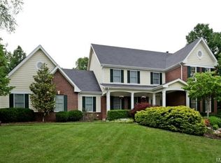1453 Highland Valley Cir, Chesterfield, MO 63005