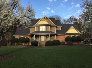 818 McGregor Dr NE, Concord, NC 28025