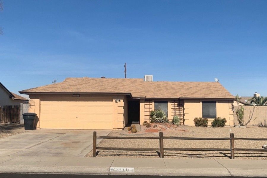1st image of 8944 W Echo Ln