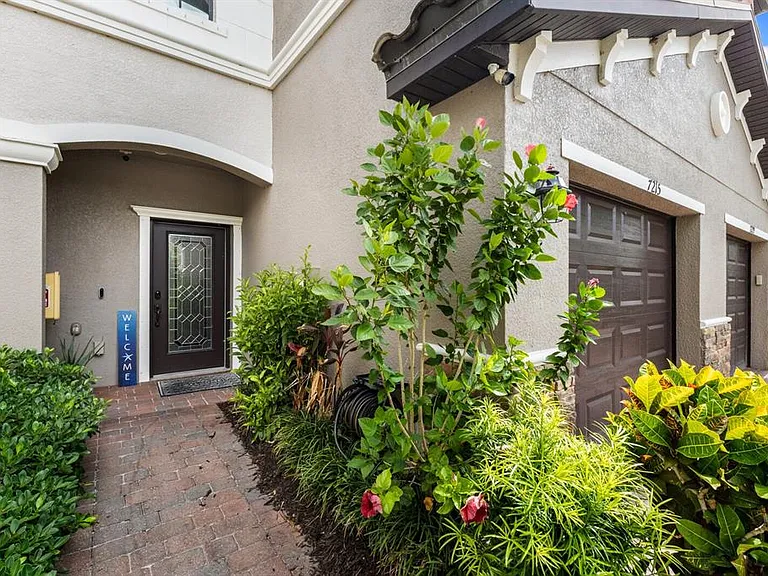 7215 Ketch Pl — Photo 3