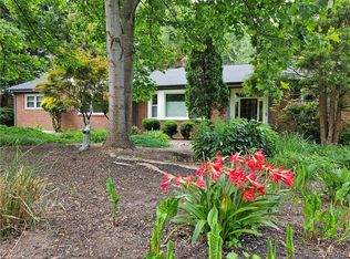 10049 Oldfield Dr, Richmond, VA 23235