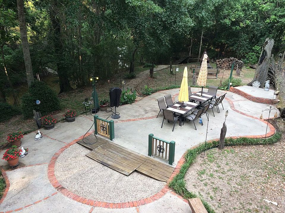 2nd image of 7001 Elton Ave
