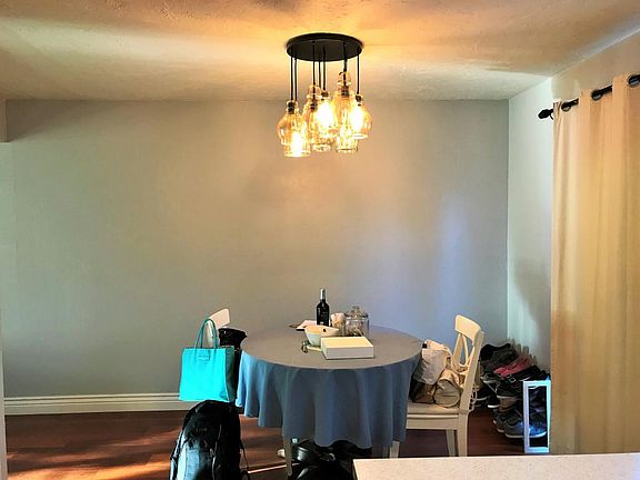 3rd image of 8837 La Riviera Dr Unit A