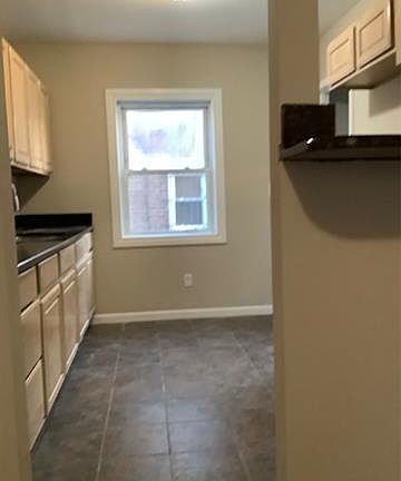 4th image of 9174 Northlawn St NW