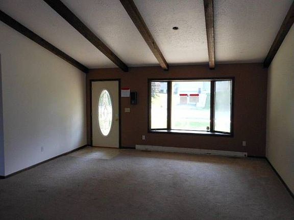 5th image of 4238 E County Road 140 S