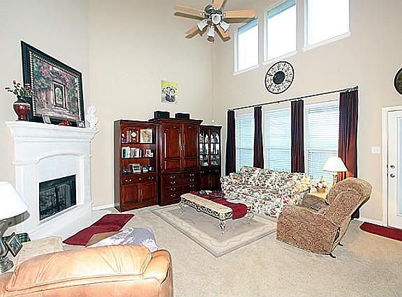 4th image of 1405 White Ash St