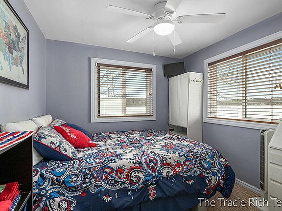 4th image of 19100 Kenny Dr
