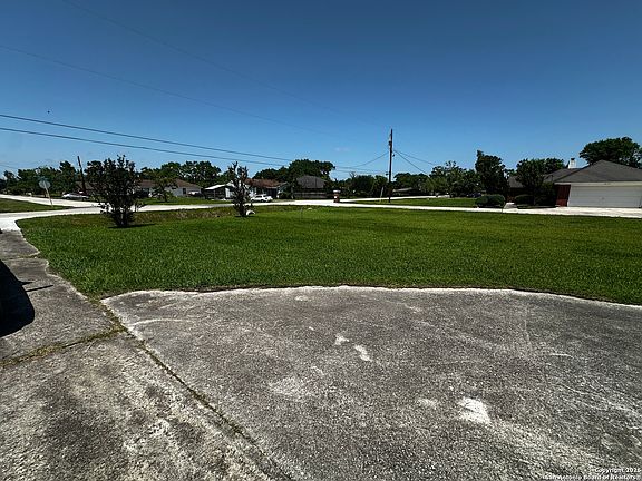 5th image of 354 Cottontail Dr