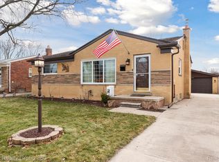 32863 Anita Dr, Westland, MI 48185